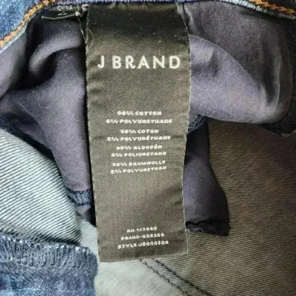 J Brand 620 Mid Rise Super Skinny Jeans in Throne Dark Blue Wash Women's size 28 - Picture 8 of 12